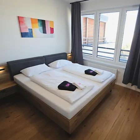 Komfortny Blizko Hlavnej Ulice S Klimatizaciou N4 Apartamento *